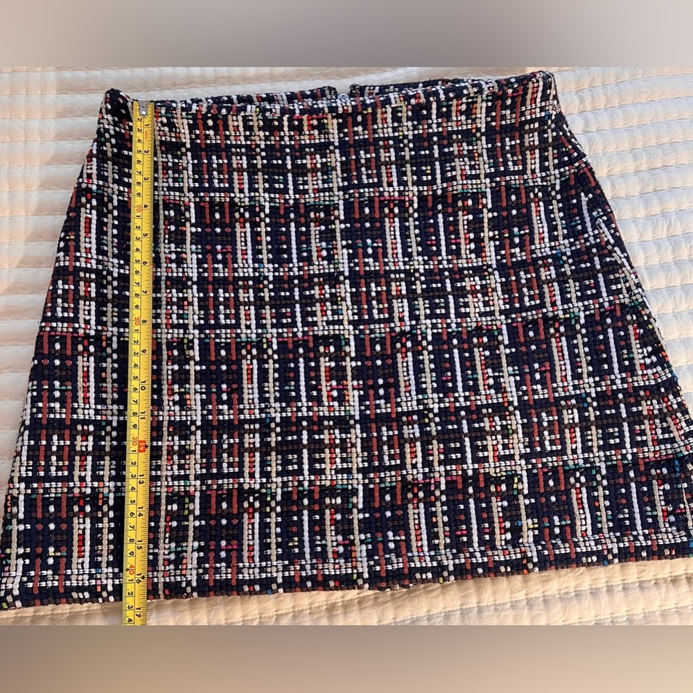 🛍️Halogen Mini Skirt - Picture 3 of 7